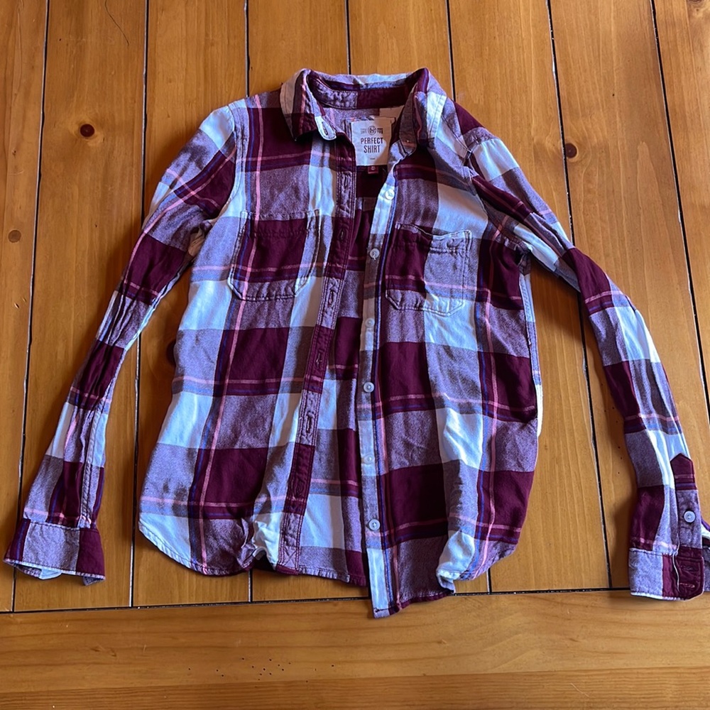SO Perfect Shirt. Very soft flannel.